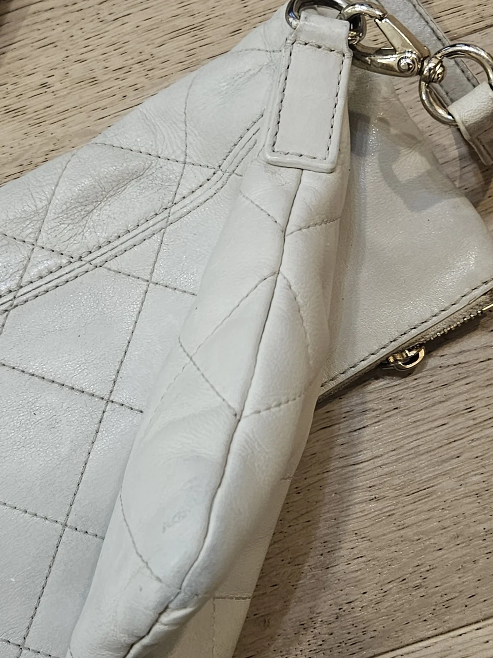 Kate Spade New York Emerson Place Carson Quilted Crossbody Bag - Ivory / White